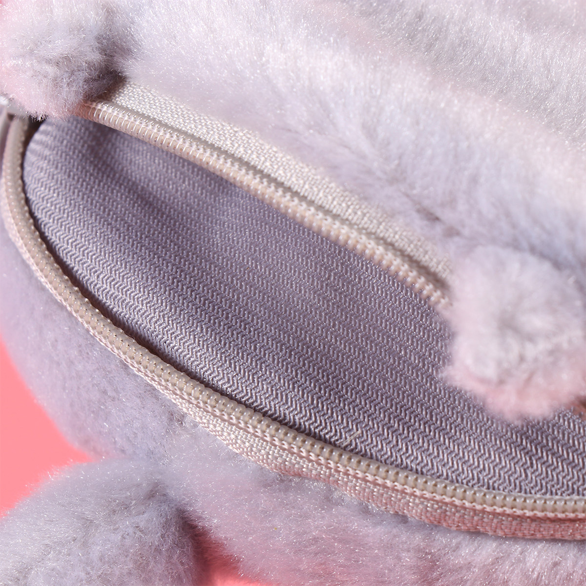 Cat Butt Shaped Crossbody Bag  - огляд і ціна Phone Accessories Shop