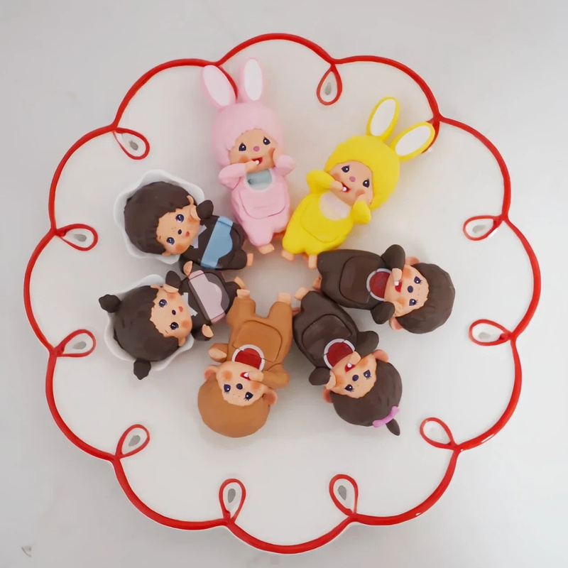 Anime Figure Mengqiqi Lying Po - огляд і ціна Phone Accessories Doll